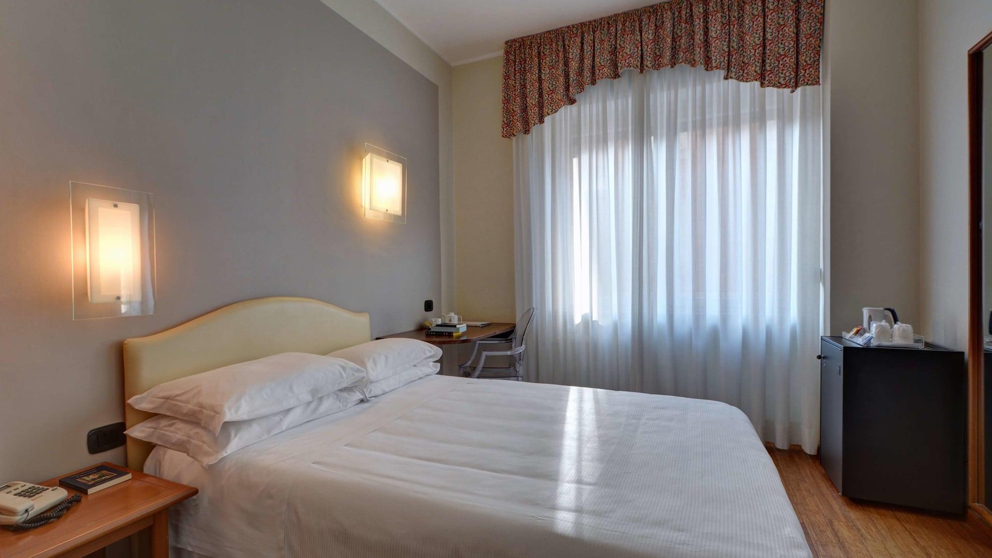 Best Western Hotel Crimea Turin Exterior photo